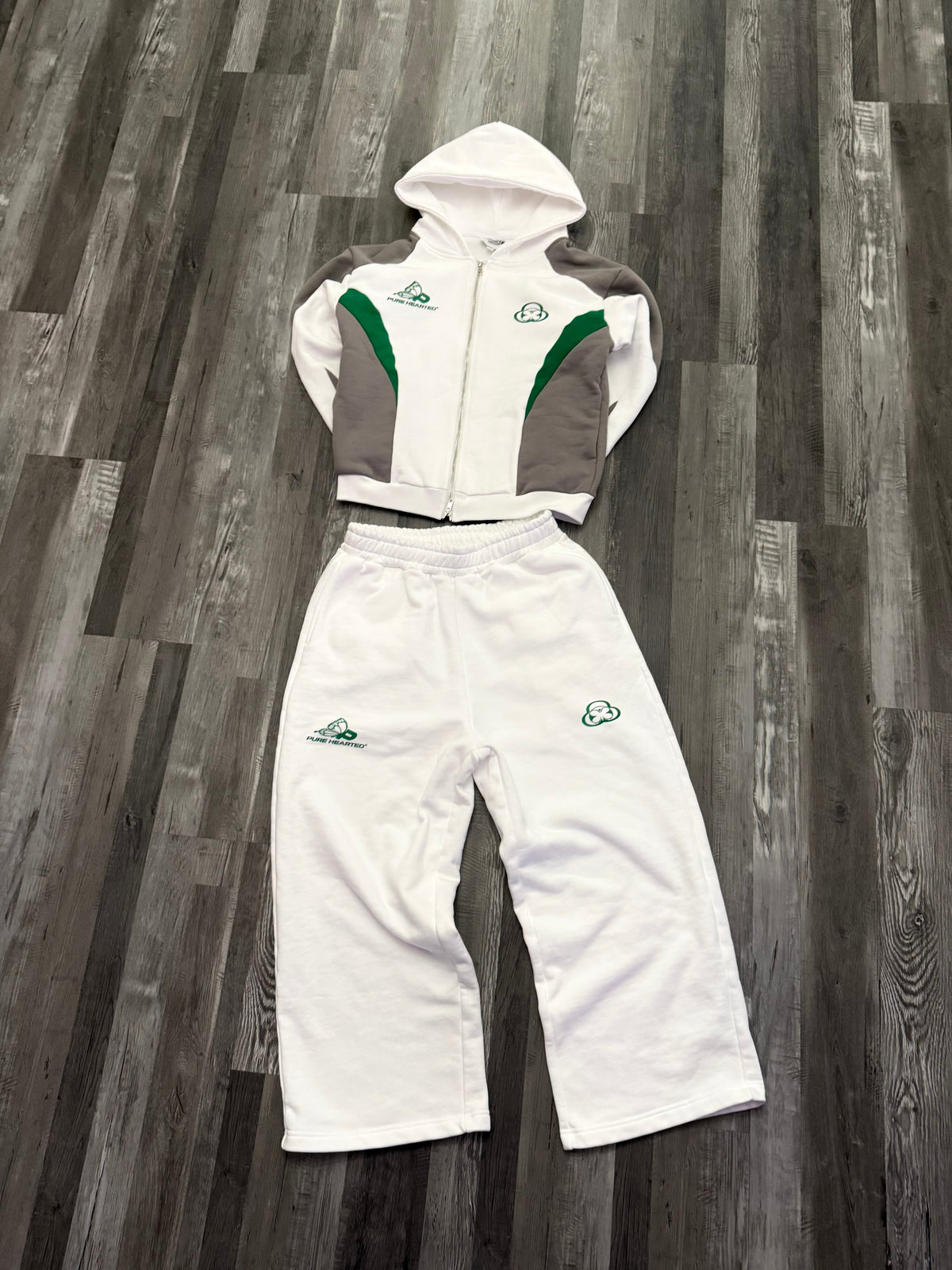 Glacier White Set